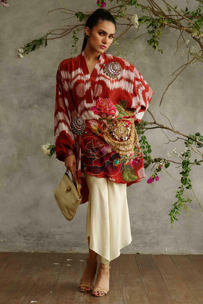 (Versailles) (Ag-9) (Shamaeel Ansari)