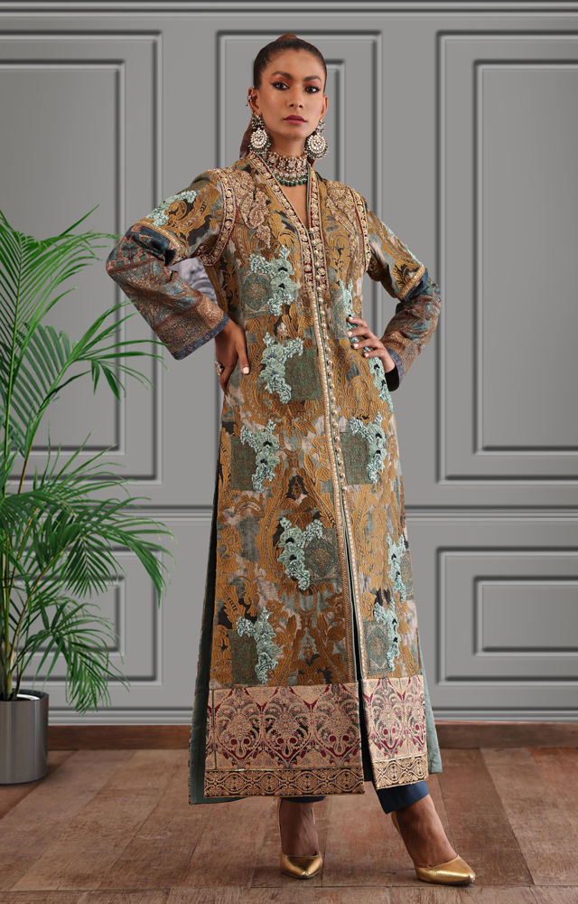 (Majestic Reine) (Majestic-12) (Shamaeel Ansari)